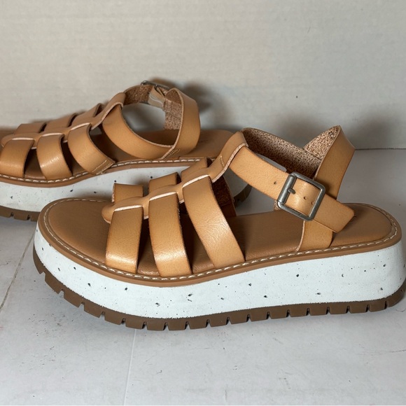 Universal Threads NEW 2” wedge sandal size 7.5 - Picture 2 of 4